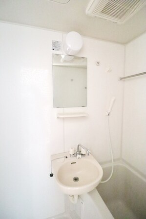 レオパレスサンフォレスト嵐の物件内観写真